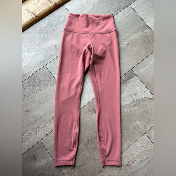 Lululemon Wunder Train High-Rise Tight Leggings 25" - Picture 4 of 8